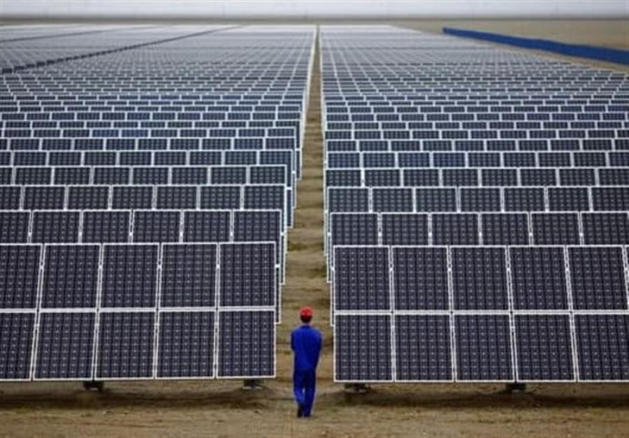 قرارداد احداث نخستین نیروگاه خورشیدی ۱۰۰ مگاواتی صنایع مبادله شد